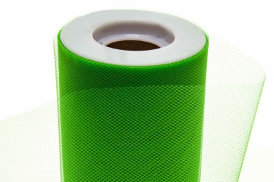 Фатин в шпульках 16-146, 10 гр/м2, шир. 15 см (в нам. 25+/-1 м), цвет зелёный - купить в Назрани. Цена: 100.69 руб.