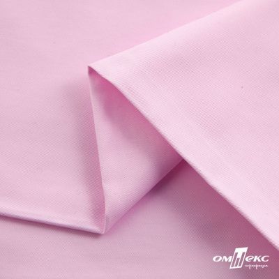 Ткань сорочечная Альто, 115 г/м2, 58% пэ,42% хл, окрашенный, шир.150 см, цв. 2-розовый (арт.101) - купить в Назрани. Цена 306.69 руб.