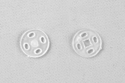 Кнопки пришивные пластиковые 10 мм, блистер 24шт, цв.-прозрачные - купить в Назрани. Цена: 48.41 руб.